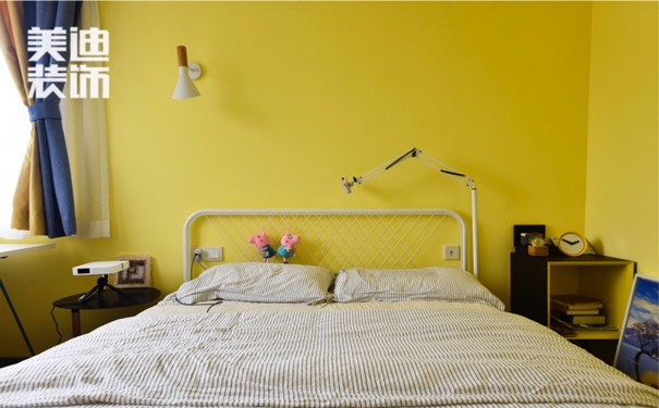 小卧室装修并不难，八大技巧玩转小卧室装修！